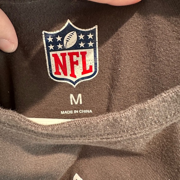 Unisex Tampa Bay Buccaneers T-Shirt - Picture 3 of 6